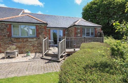 Bugford House | Keepers Lodge, Hillfield Village