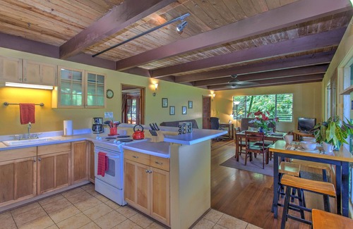 Kehena Beach Estates House | Kehena Treetop Bungalow-Near Black Sand Beach