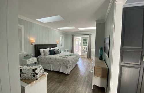 Central Okanagan Bed & Breakfast | Kelowna Bed and Breakfast