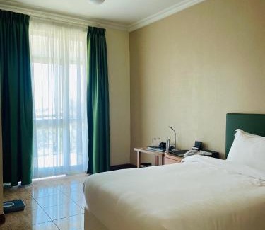 North Shewa Hotel | Kenenisaresortandsportcenter