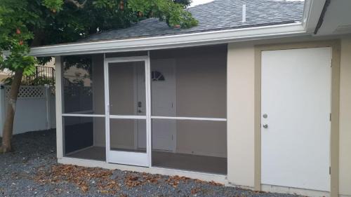 George Town House | Kenny's Place