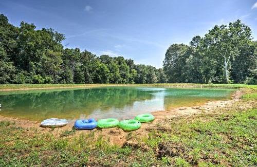 New Concord House | Kentucky Cabin with 2 Fishing Ponds and Trail Access