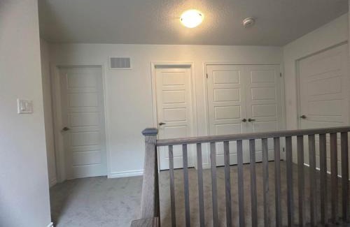 Brampton Apartment | Keppel Circle Residence