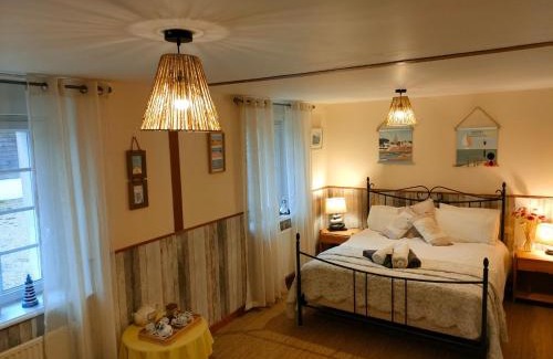 Plougoulm Bed & Breakfast | Ker Fuffle