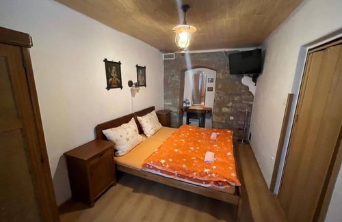 Kvasiny House | Kern by Interhome