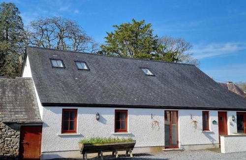 Llandovery House | Kestrel Farmhouse