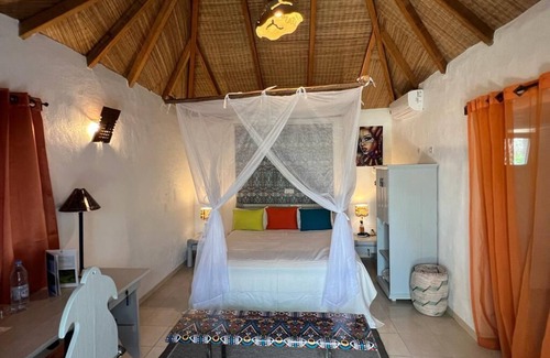 Ile de Dionewar Cabin | Keur Papaye