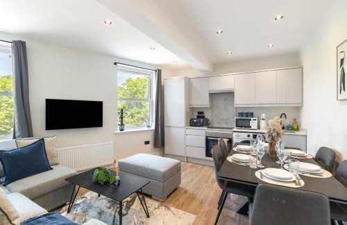 North Richmond Apartment | Kew View Suite 2BR Sleeps 9, Walk to Tube & Sights