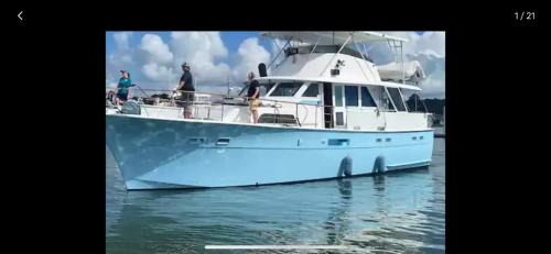 Key West Boat Rental | Key West Classic Gem