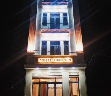 Quy Nhon Bed & Breakfast | Khách Sạn Toàn Yến - Nhơn Lý