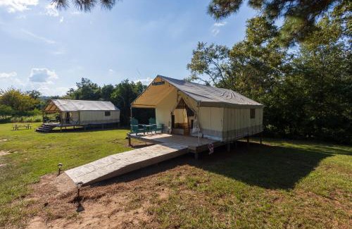 Coldspring Other | Khushatta Hills Ranch Glamping - Mom Mollie