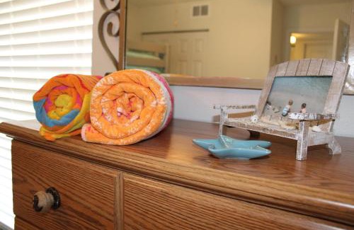 New Smyrna Beach Apartment | Kiawah Bay 107 - 2 Bedroom 2 Bath Steps To The River And Ocean!