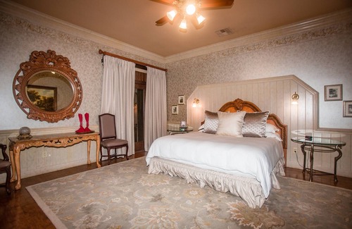 Tyler Bed & Breakfast | Kiepersol Bed and Breakfast