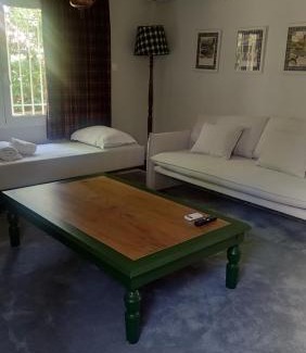Kifisia Apartment | Kifissia 50's designer house