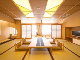 Sakushu Musashi Onsen Hotel | Kifuno Sato