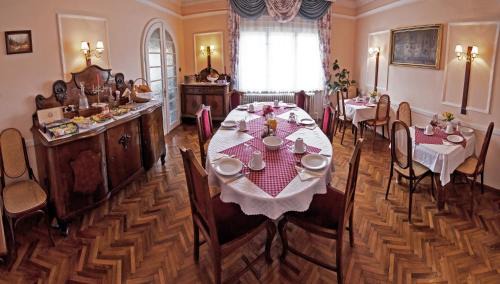 Dunakeszi House | Kikelet Villa