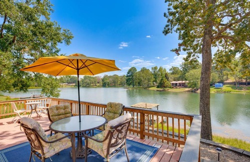 Kilgore House | Kilgore Lakefront Home with Private Dock and Pier!