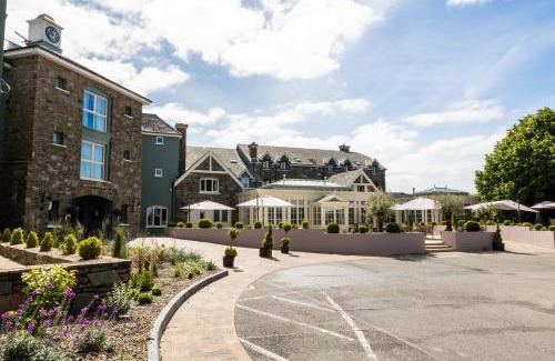 Killarney Hotel | Killarney Heights Hotel