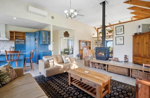 Martinborough House | Killeigh - Martinborough Holiday Home