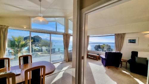 Stepneyville Apartment | Kimberley Three - Nelson Waterfront Penthouse