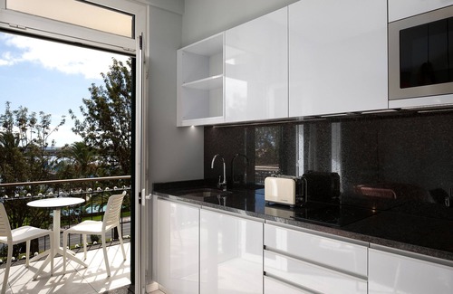 Se Apartment | King David Suites 401 by Madeira Sun Travel