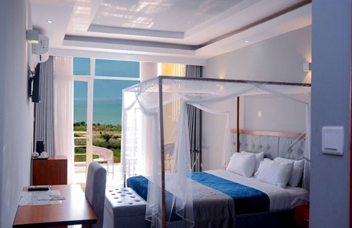 Kinindo Hotel | King's Conference Centre