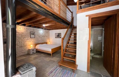 Lofou House | King's house