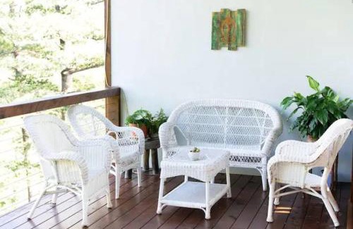 Norfolk Island House | King Tide House - Ocean Views