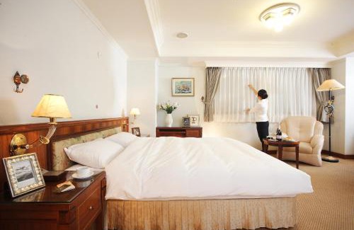 East District Hotel | Kingdom Hotel