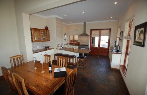 Wolseley Apartment | Kingsbury Cottage