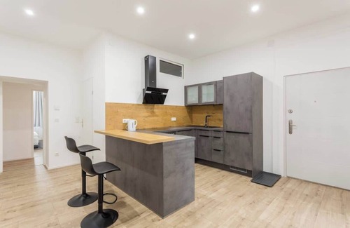 Himmelpfortgrund Apartment | Kingsize bed | big terrace | Family friendly