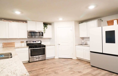 Medina Valley House | Kingsley Oasis - 12mins to Lackland AFB