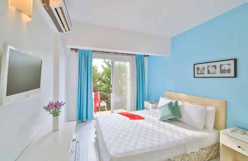 Cesme Hotel | Kiraz Otel