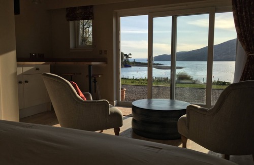 Glenelg Bed & Breakfast | Kirkton Bay House Bed and Breakfast