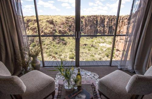 Kopanong Cabin | Kishindo Tiger Canyon Private Game Reserve