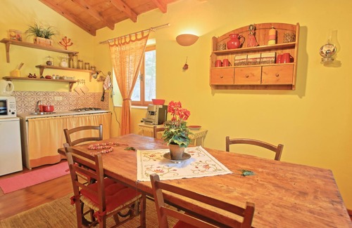Katsimatika Cottage | Kitrini Luxury, Shared pool, A/C, private gardens, near beach