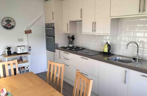 Seaford House | KITTIWAKES - Spacious seaside retreat in the heart of town
