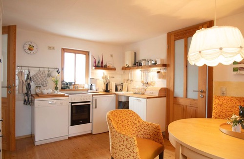 Vöhl-Herzhausen Apartment | Kleine Vintage-ferienwohnung Für1-3gäste, Außenpool, Sauna, Park, Natur, Ruhe