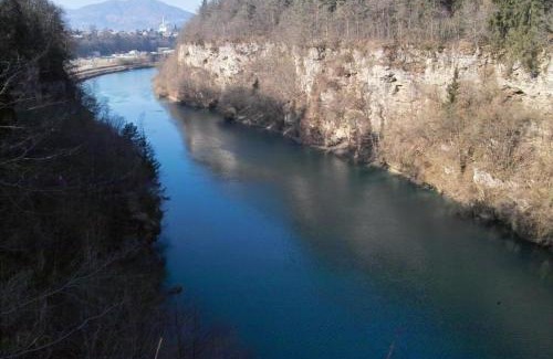 Kranj Apartment | Kleinhaus Am Rande Des Waldes