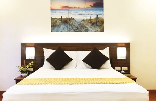Plaridel Hotel | Klir Waterpark Resort