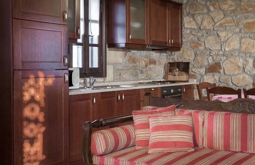 Nafplion City Centre House | Klymeni Traditional Homes