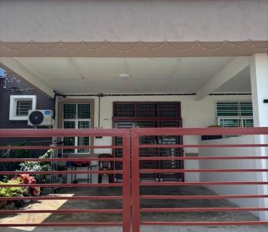Merlimau House | KM Homestay