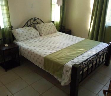 Mombasa Bed & Breakfast | KMA APARTMENTs Gs