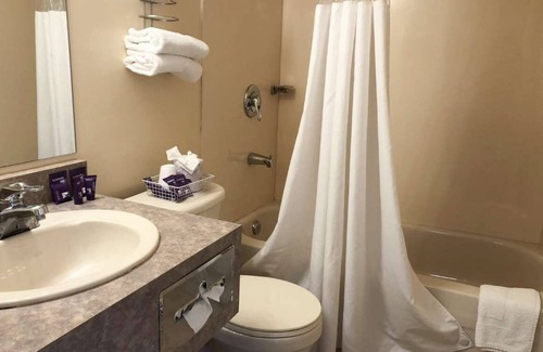 Fort Erie Hotel | Knights Inn Fort Erie