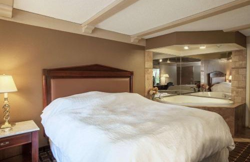 Southwest Greensburg Hotel | Knights Inn Greensburg