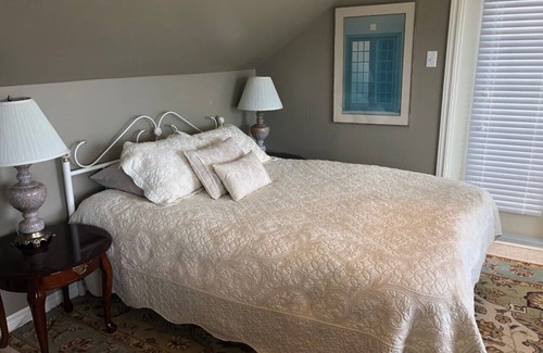 Moreton's Harbour Bed & Breakfast | Knight’s Landing private upper suite located in Moretons Hbr on the ocean.
