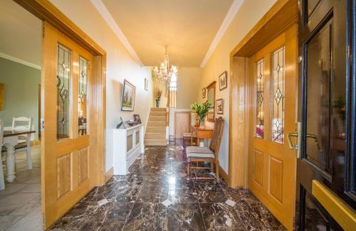 Trim Bed & Breakfast | Knightsbrook Guesthouse