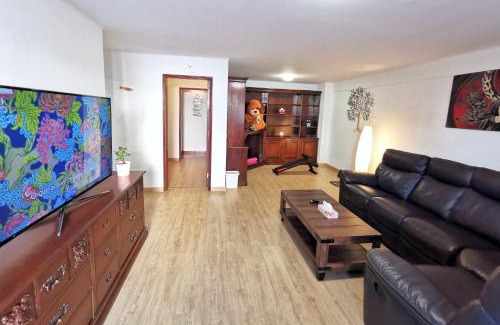 Parede Apartment | Knowing Home 110sqm
