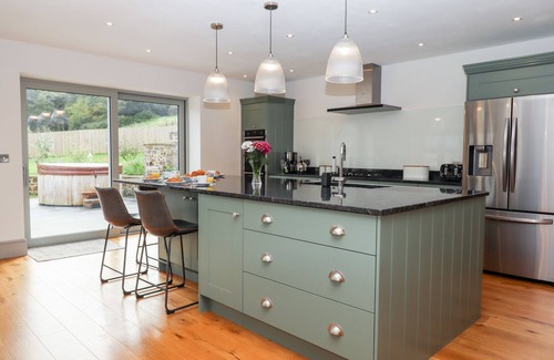 East Portlemouth House | KNOWLE HOUSE, family friendly, luxury holiday cottage in Okehampton