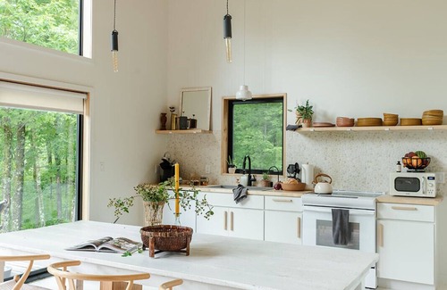 Comstock House | Kodiak - Hot Tub/Sauna